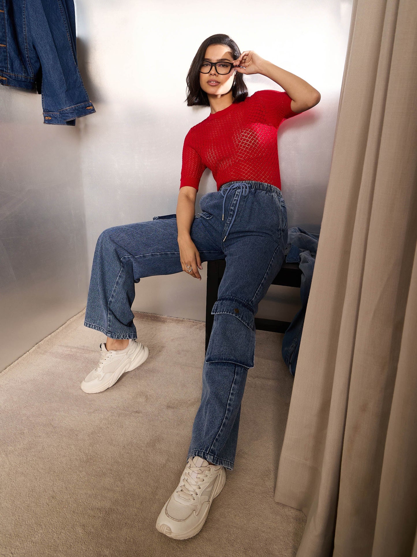 Women Blue Washed High Rise Drawstring Jeans