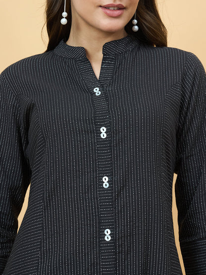 Cotton Thread Work Mandarin Collar Kurta With Pant