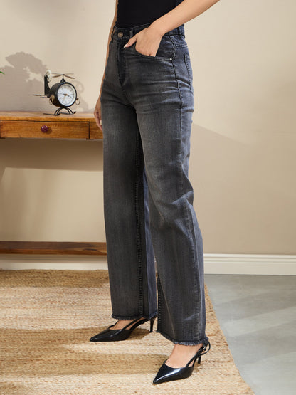 Women Black Wash High Waist Straight Frayed Jeans