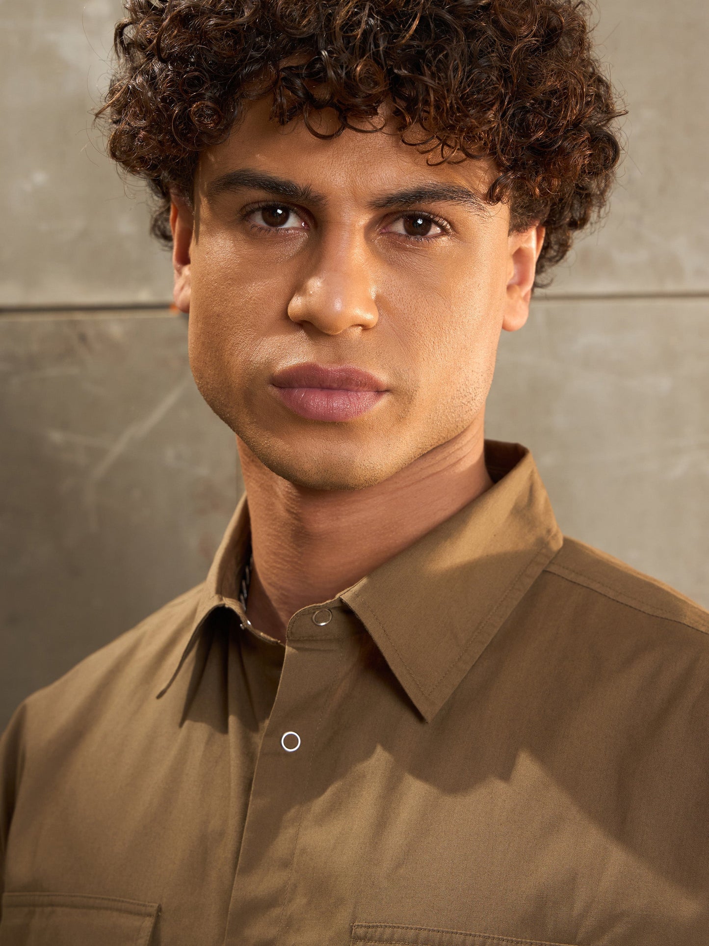 Men Olive Poplin Front Pocket Relax Fit Shirt