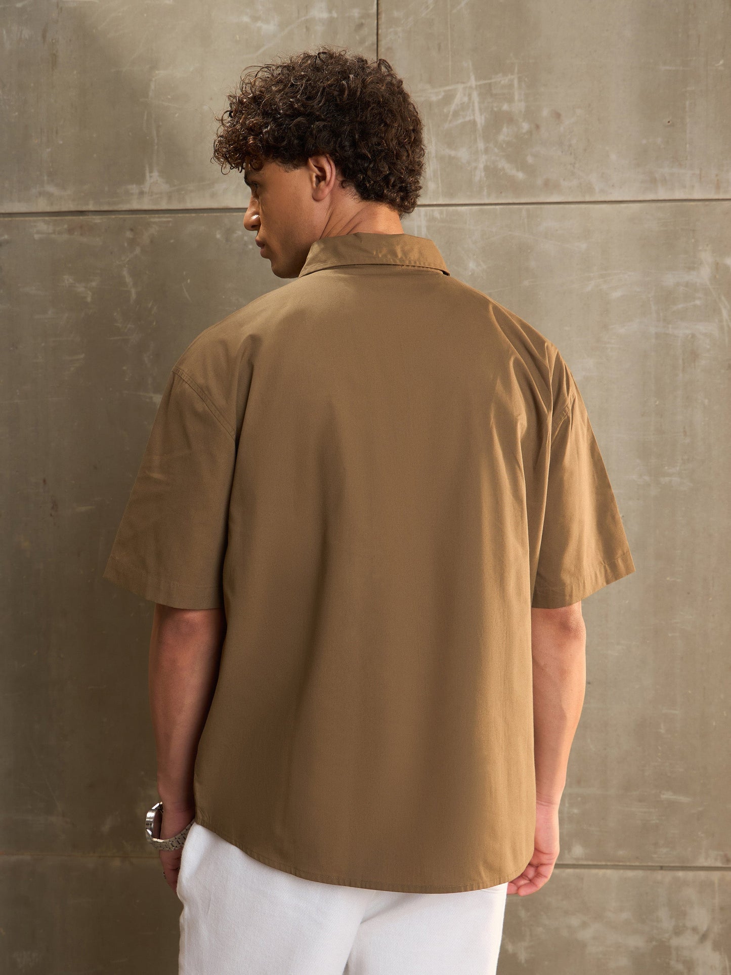 Men Olive Poplin Front Pocket Relax Fit Shirt