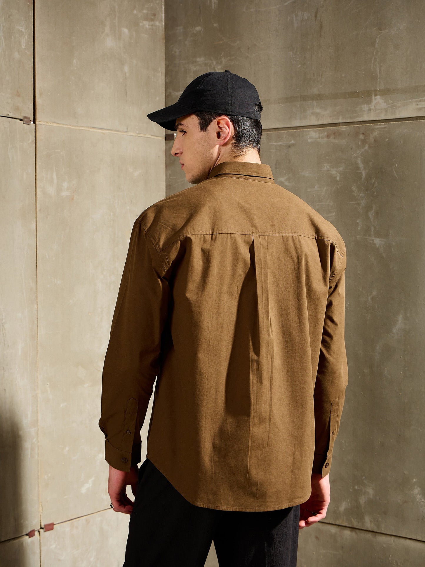 Men Olive Basic Relax Fit Shirt