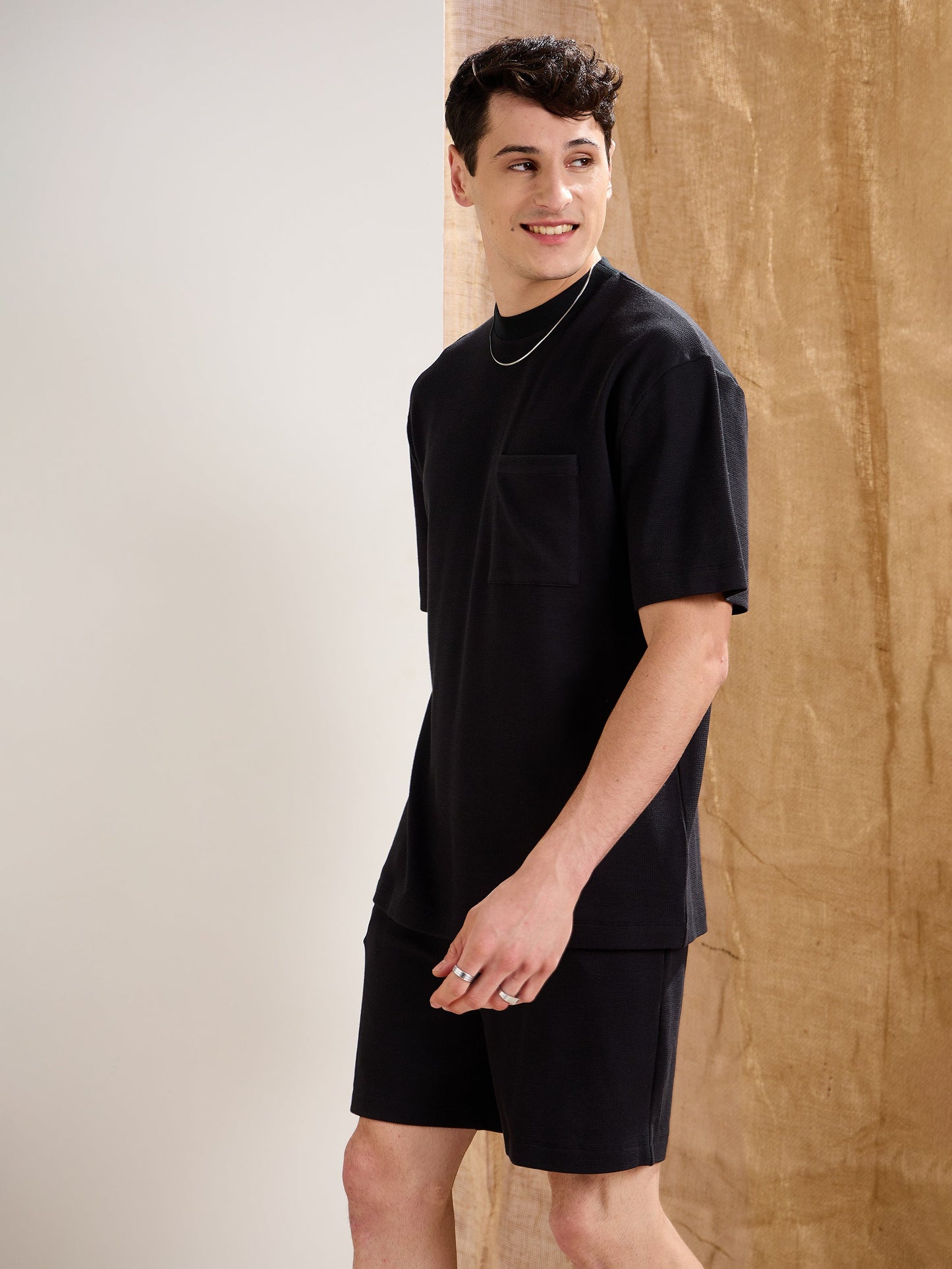 Men Black Waffle Front Pocket Oversize T-Shirt