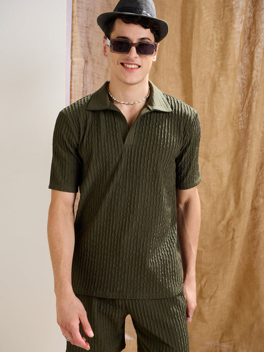 Men Olive Textured Relax Fit Polo T-Shirt