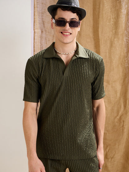 Men Olive Textured Relax Fit Polo T-Shirt