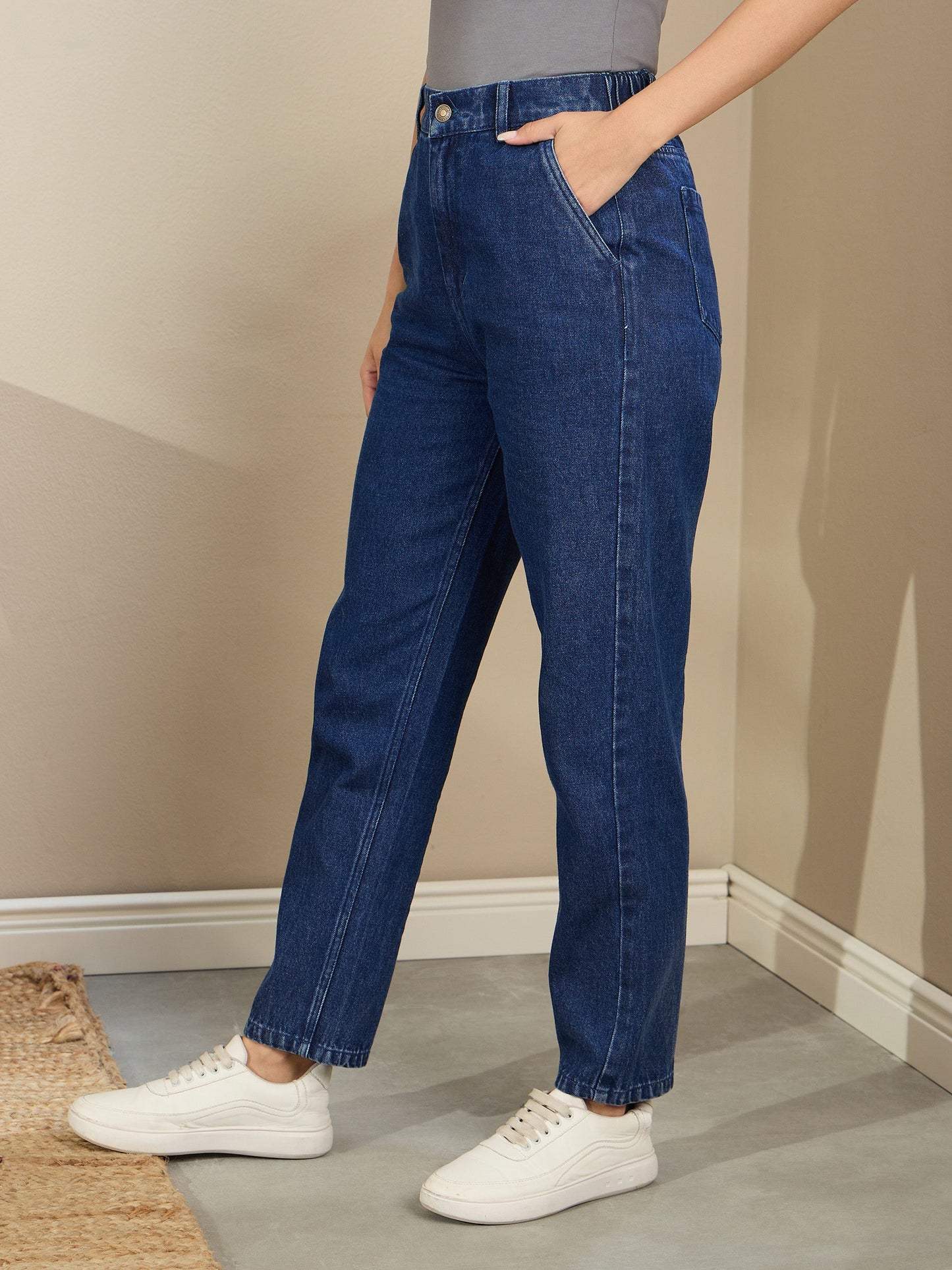 Women Navy Blue Washed Tapered Jeans